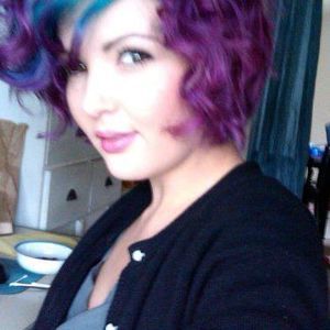 Meet your Posher, Manique